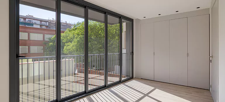 Aluminum Glazed Window Installation in Orlando, FL
