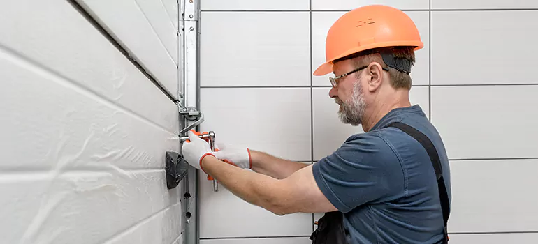 Commercial Garage Door Repair in Orlando, FL