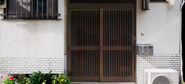 Bifold Louvre Doors in Orlando, FL